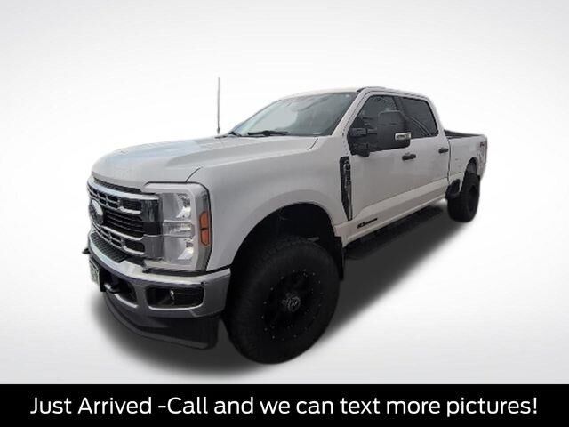 2023 Ford F-250 Super Duty XLT — photo 1 of 26