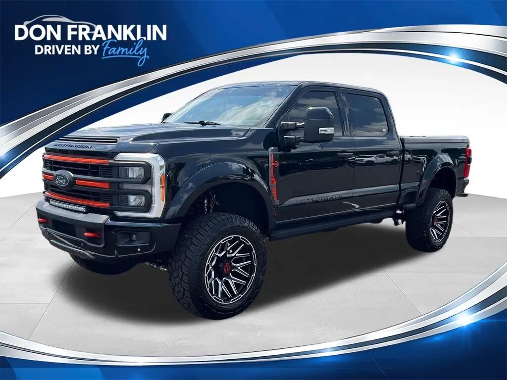 2023 Ford F-250 Super Duty Lariat — photo 1 of 13