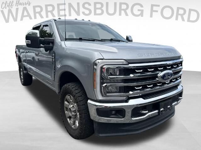 2023 Ford F-250 Super Duty Lariat — photo 1 of 39