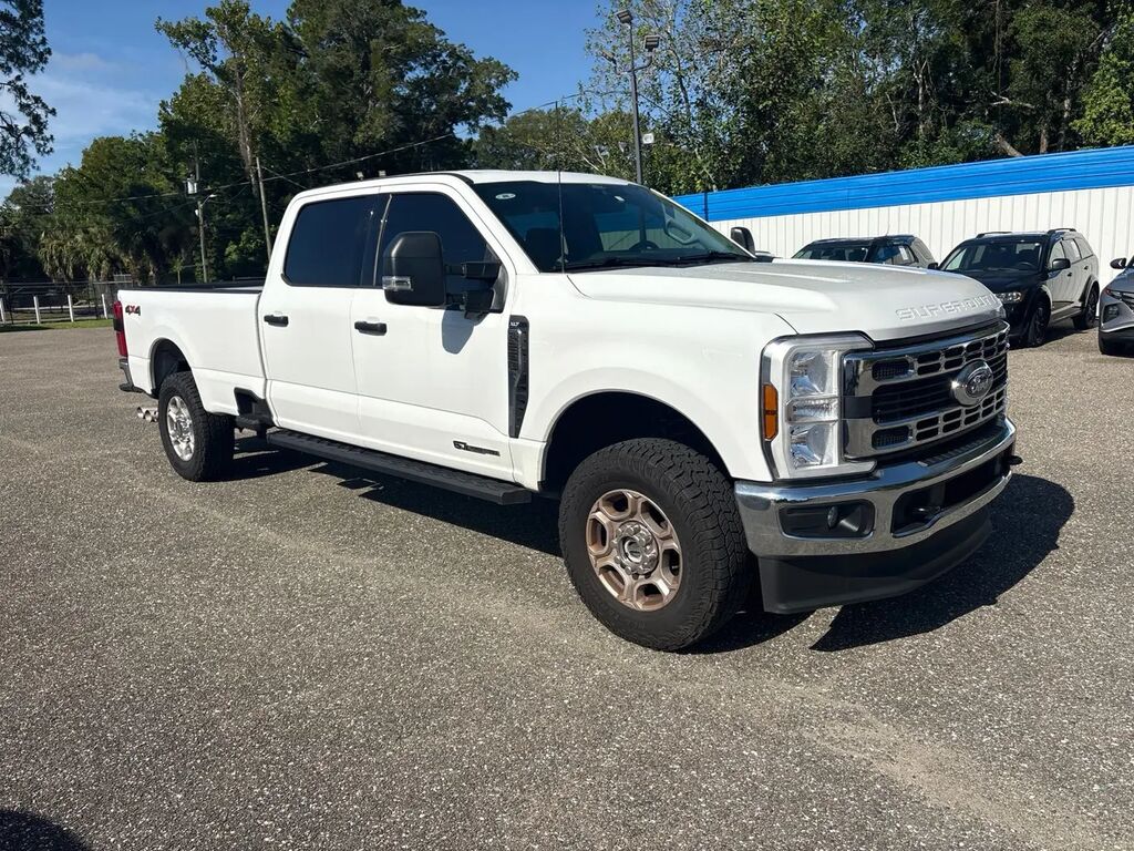 2025 Ford F-250 Super Duty XLT — photo 1 of 35