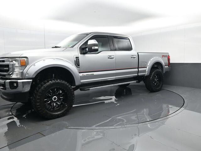 2020 Ford F-250 Super Duty Lariat — photo 1 of 26