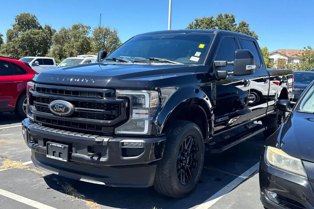 2022 Ford F-250 Super Duty Lariat — photo 1 of 14