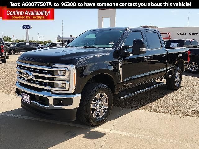 2023 Ford F-250 Super Duty Lariat — photo 1 of 12