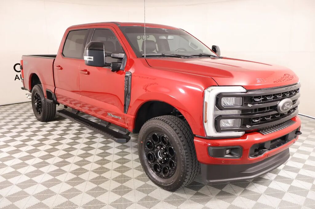 2024 Ford F-250 Super Duty Lariat — photo 1 of 13