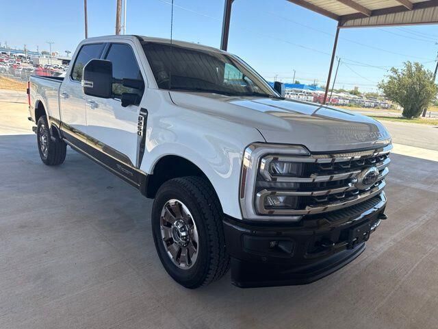 2024 Ford F-250 Super Duty King Ranch — photo 1 of 13