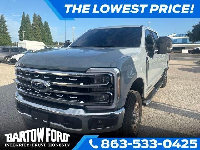 2026 Ford F-250 Super Duty Lariat — photo 1 of 13