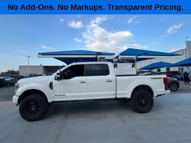 2020 Ford F-250 Super Duty Platinum — photo 1 of 1