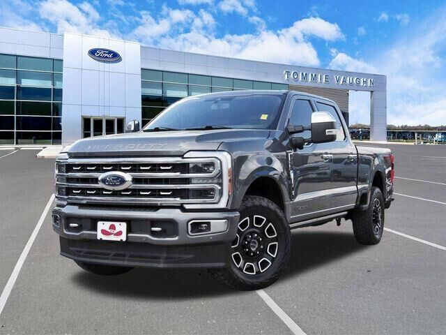 2024 Ford F-250 Super Duty Platinum — photo 1 of 8