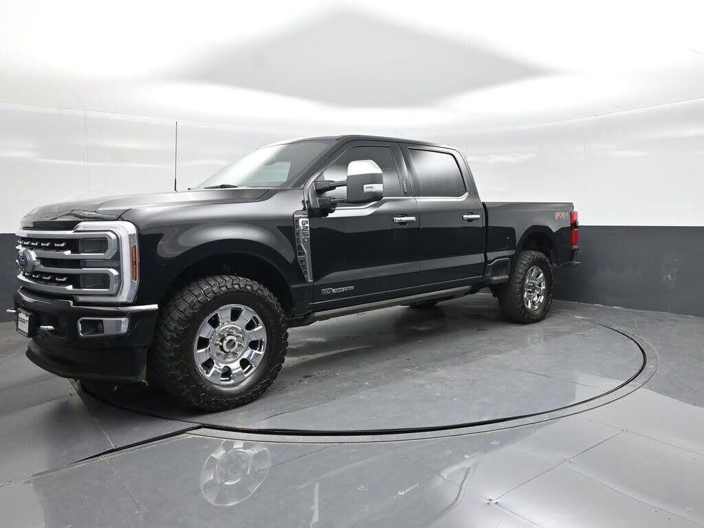 2024 Ford F-250 Super Duty Platinum — photo 1 of 1