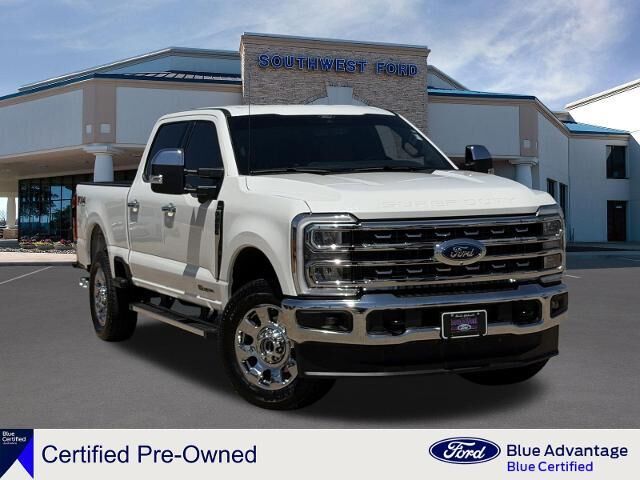2025 Ford F-250 Super Duty Lariat — photo 1 of 13