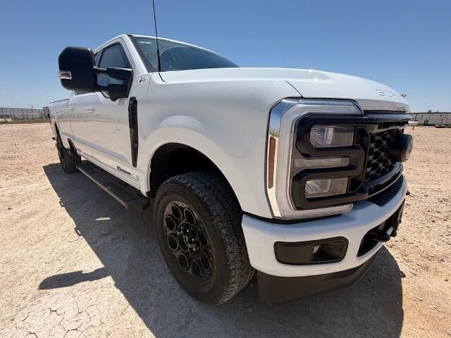 2025 Ford F-250 Super Duty XLT — photo 1 of 26