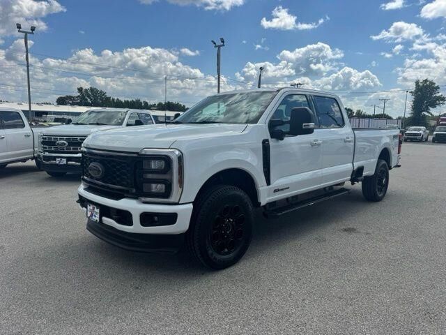 2025 Ford F-250 Super Duty XLT — photo 1 of 39