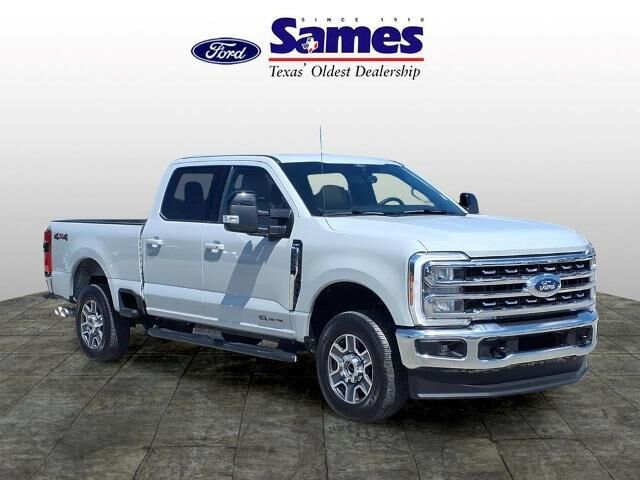 2026 Ford F-250 Super Duty Lariat — photo 1 of 26