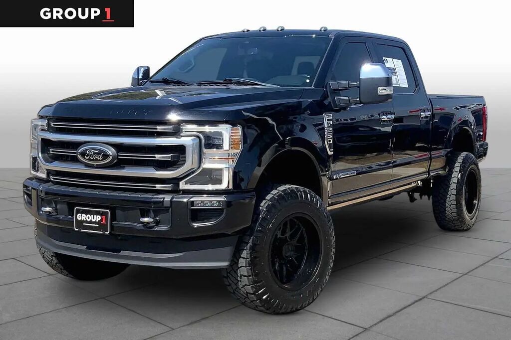 2022 Ford F-250 Super Duty Platinum — photo 1 of 13