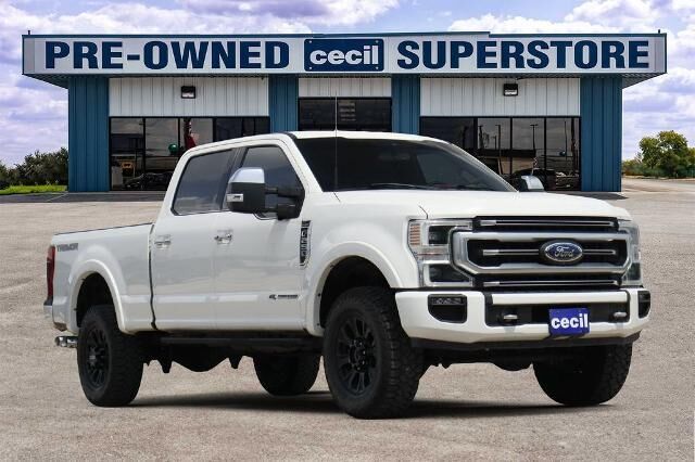 2022 Ford F-250 Super Duty Platinum — photo 1 of 13
