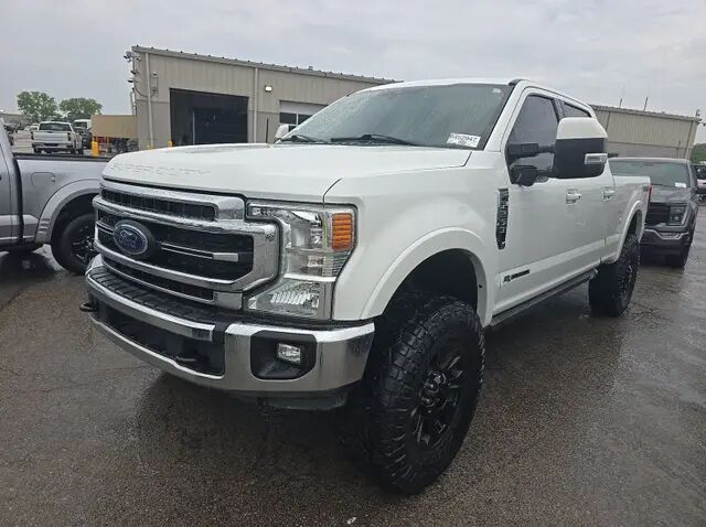 2022 Ford F-250 Super Duty Lariat — photo 1 of 8