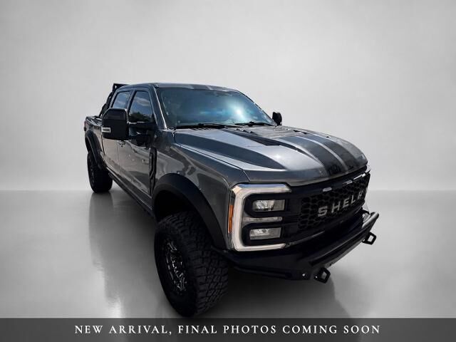 2023 Ford F-250 Super Duty Lariat — photo 1 of 6