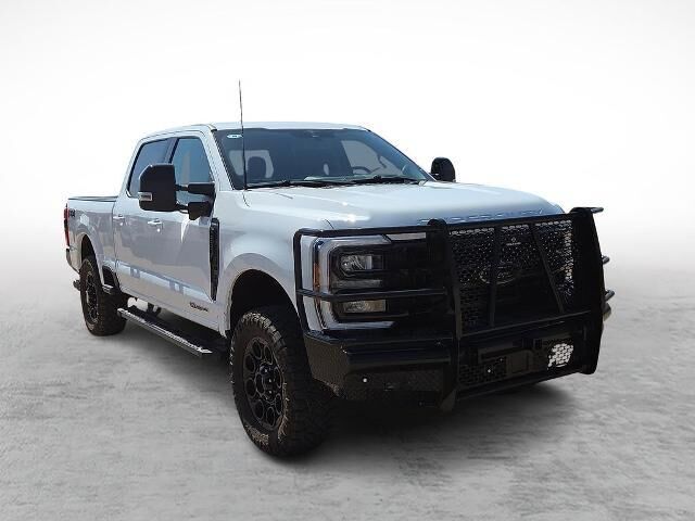 2023 Ford F-250 Super Duty Lariat — photo 1 of 13