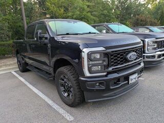 2024 Ford F-250 Super Duty Lariat — photo 1 of 34