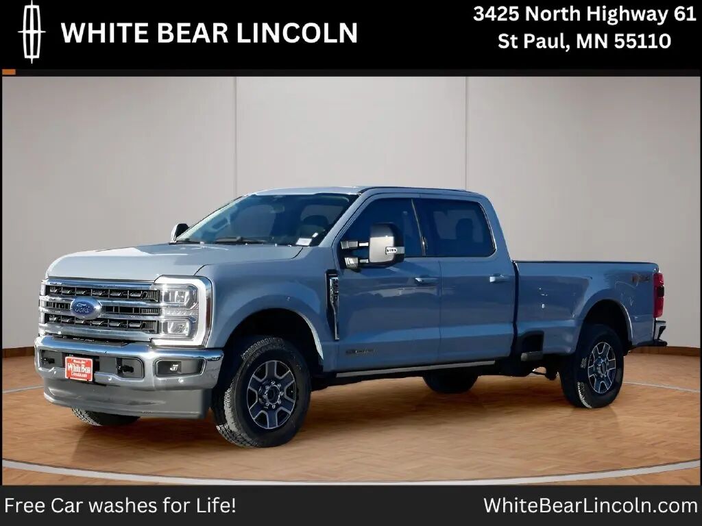 2024 Ford F-250 Super Duty Lariat — photo 1 of 13