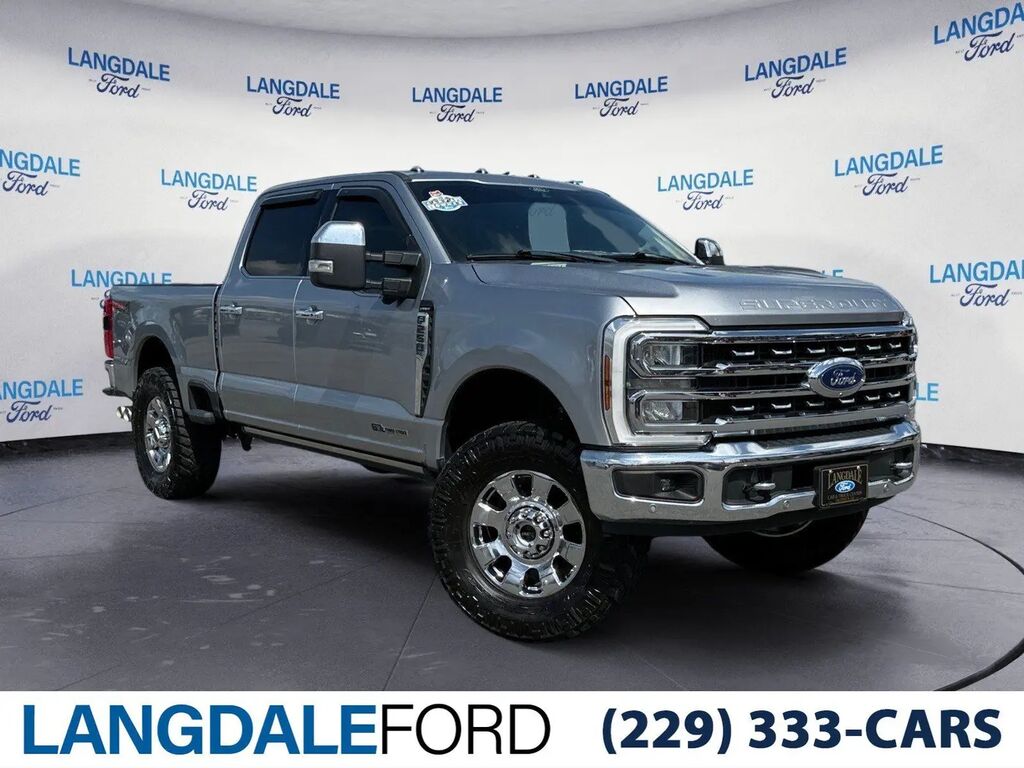2024 Ford F-250 Super Duty Lariat — photo 1 of 26