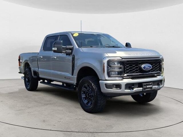 2024 Ford F-250 Super Duty Lariat — photo 1 of 1