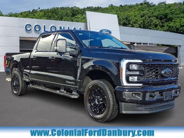 2025 Ford F-250 Super Duty XLT — photo 1 of 13