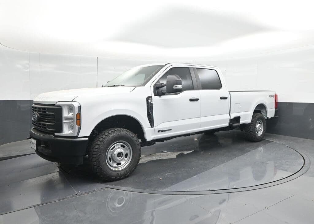 2025 Ford F-250 Super Duty XL — photo 1 of 1