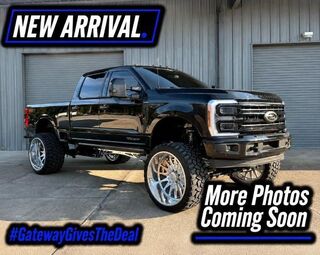 2026 Ford F-250 Super Duty Platinum — photo 1 of 14