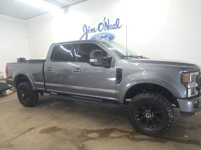 2022 Ford F-250 Super Duty Lariat — photo 1 of 26