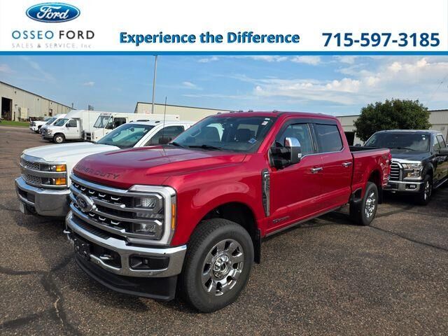 2023 Ford F-250 Super Duty Lariat — photo 1 of 14