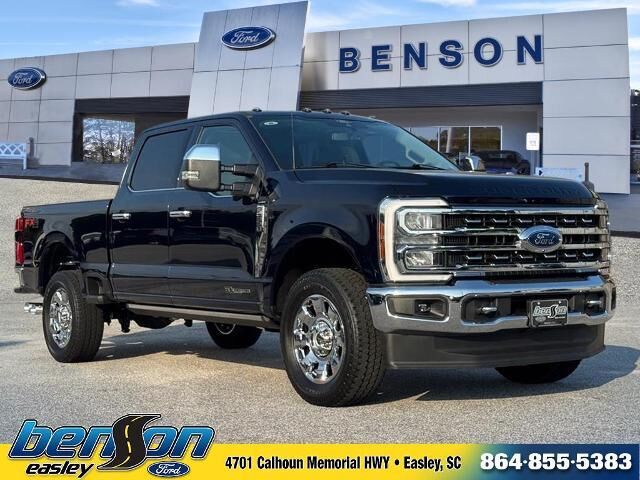 2024 Ford F-250 Super Duty Lariat — photo 1 of 26