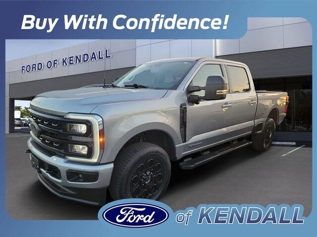 2024 Ford F-250 Super Duty Lariat — photo 1 of 40