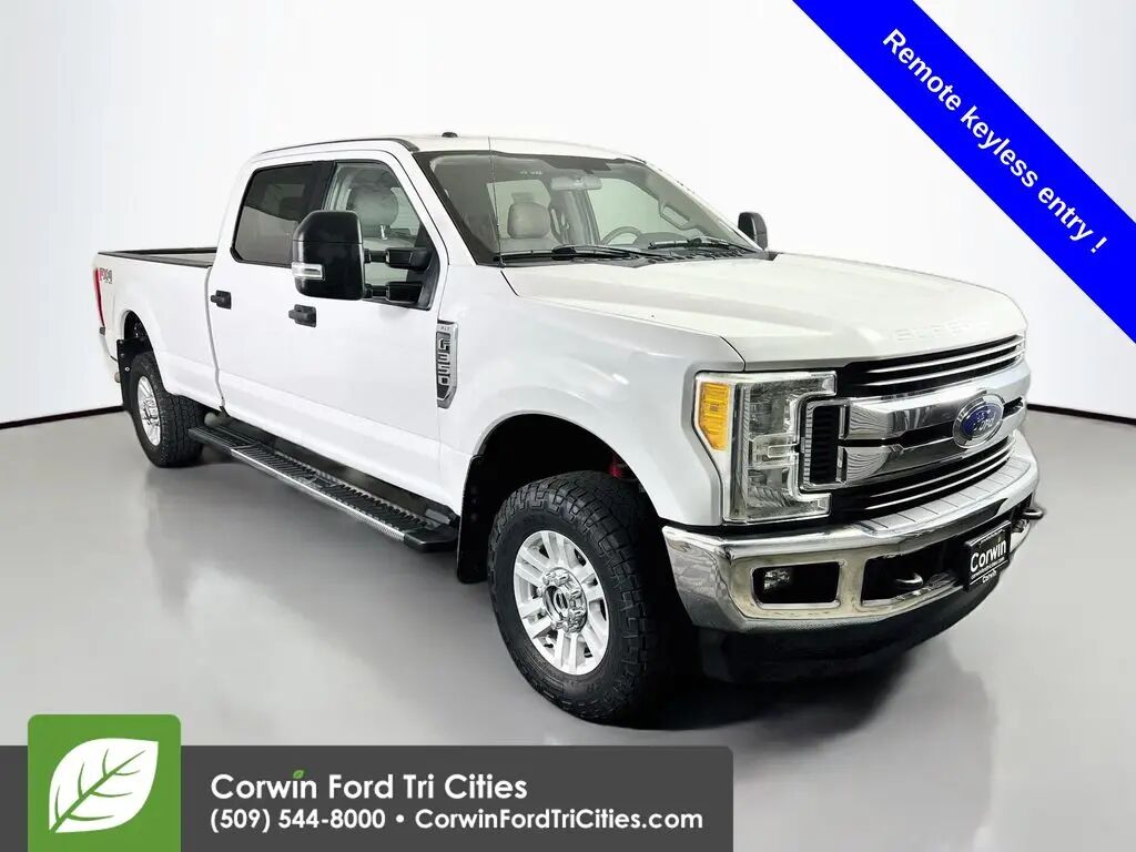 2017 Ford F-350 Super Duty XLT — photo 1 of 60