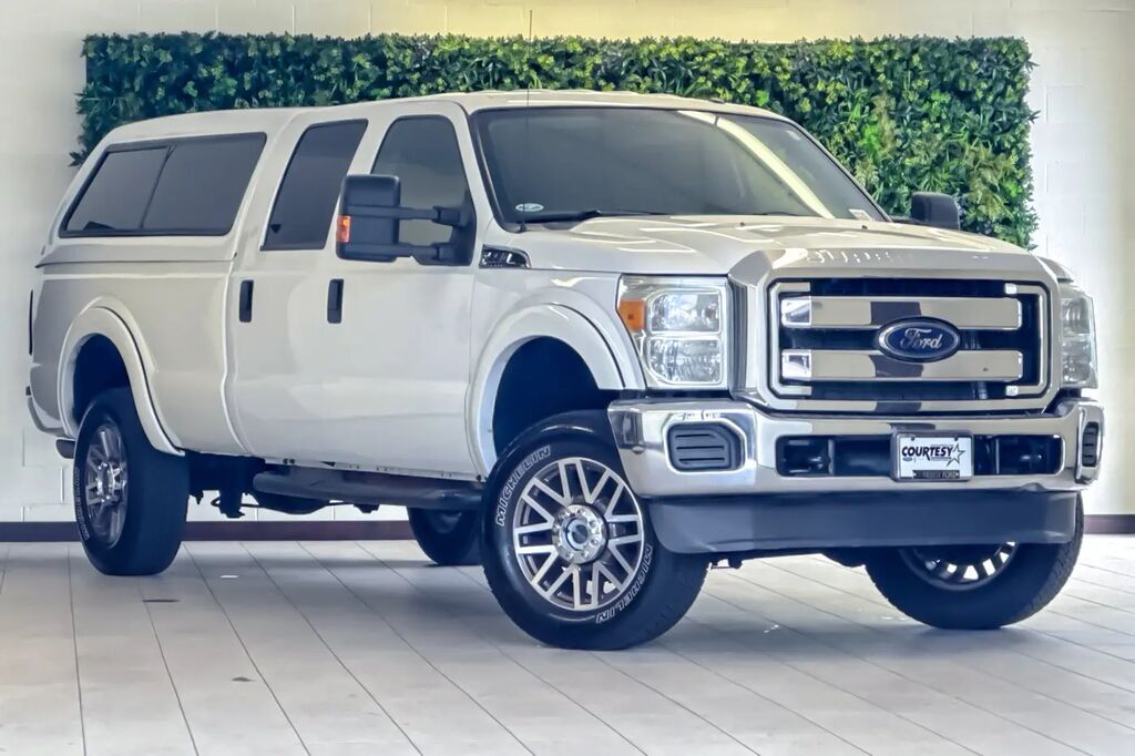 2016 Ford F-350 Super Duty XLT — photo 1 of 13