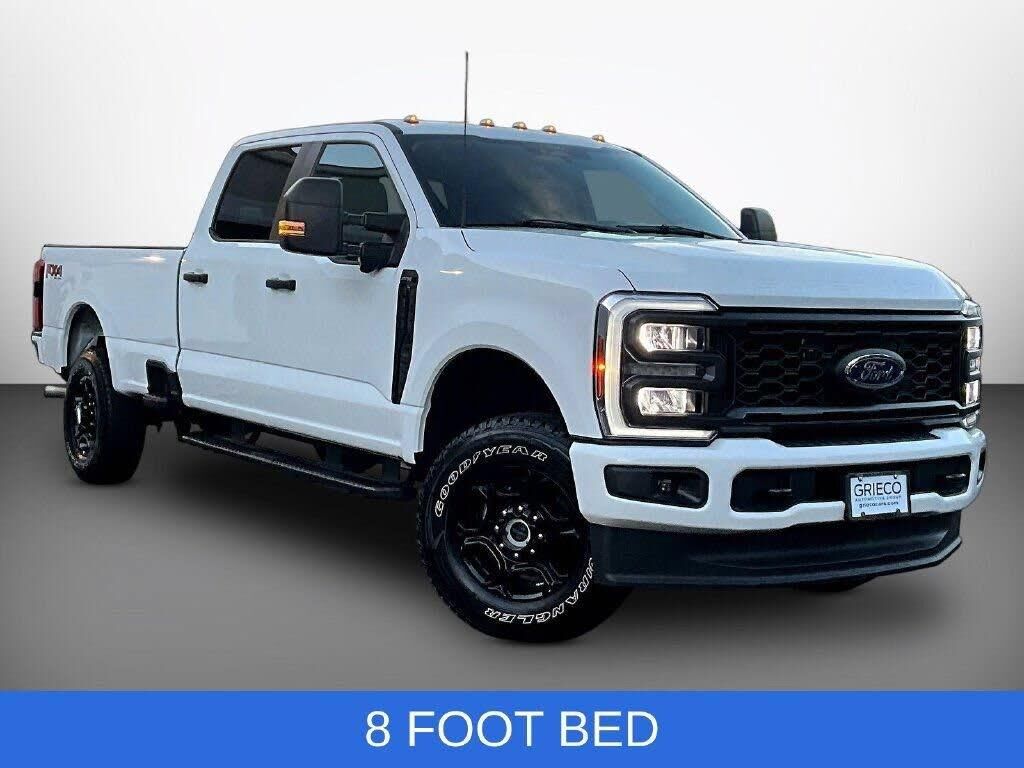 2024 Ford F-350 Super Duty XL — photo 1 of 1