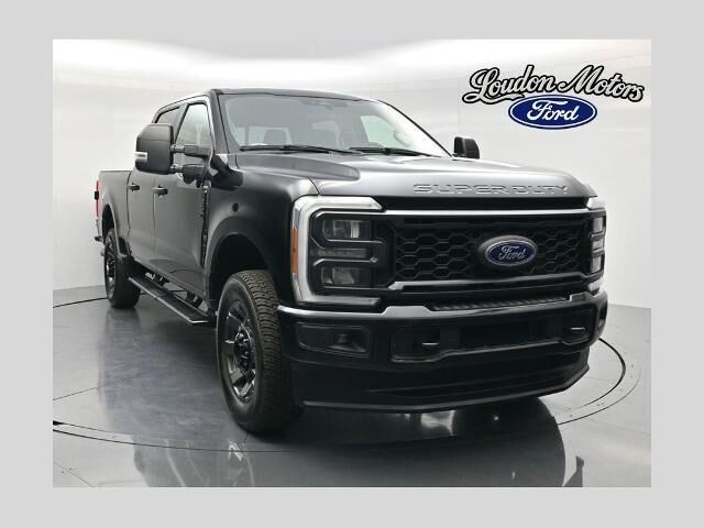 2023 Ford F-350 Super Duty XL — photo 1 of 26