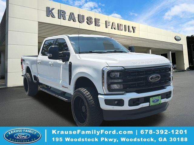 2024 Ford F-350 Super Duty Lariat — photo 1 of 13