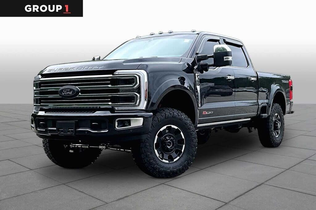 2026 Ford F-350 Super Duty Platinum — photo 1 of 1