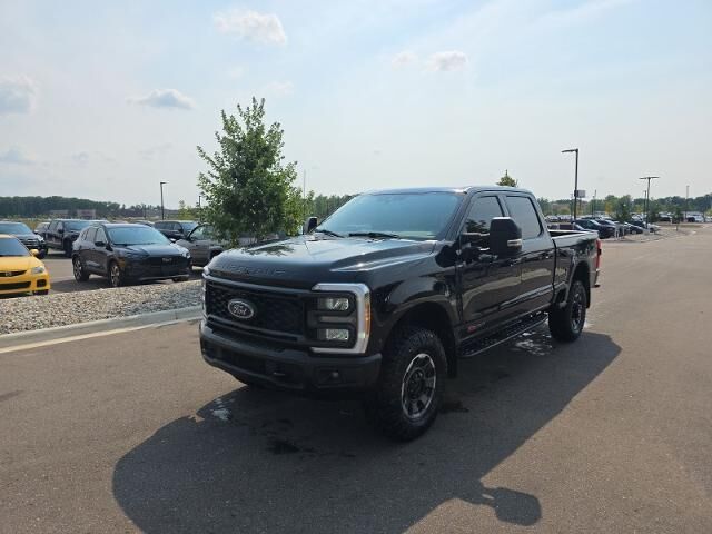 2023 Ford F-350 Super Duty XLT — photo 1 of 26