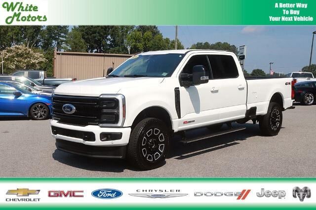 2025 Ford F-350 Super Duty Platinum — photo 1 of 26