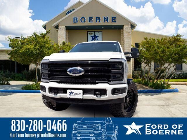 2025 Ford F-350 Super Duty Platinum — photo 1 of 26