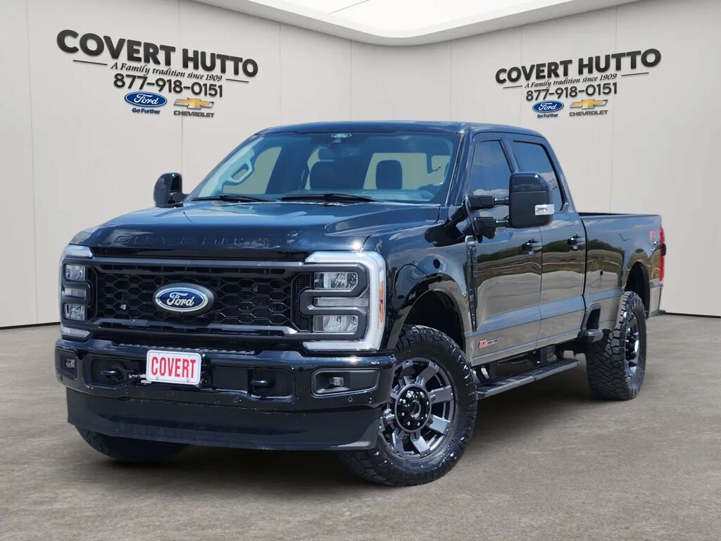 2024 Ford F-350 Super Duty Lariat — photo 1 of 16