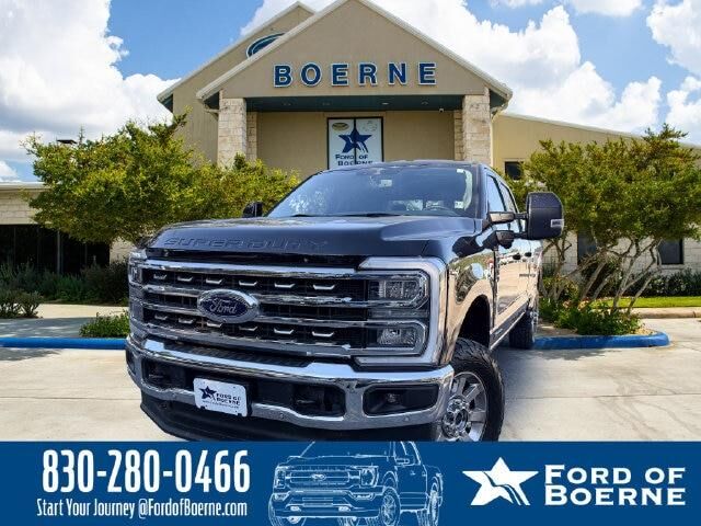 2023 Ford F-350 Super Duty Lariat