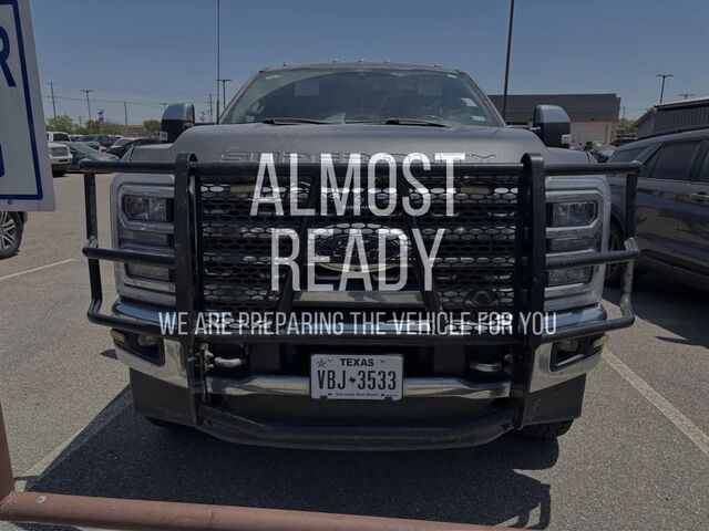 2024 Ford F-350 Super Duty Lariat