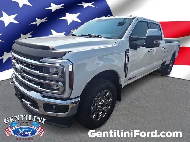 2024 Ford F-350 Super Duty King Ranch — photo 1 of 2