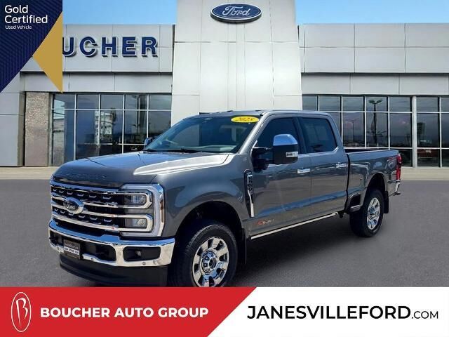 2025 Ford F-350 Super Duty Lariat — photo 1 of 13