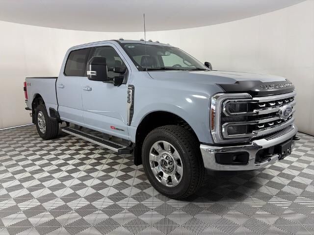 2025 Ford F-350 Super Duty Lariat