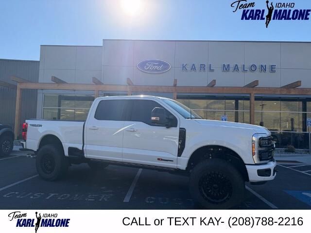 2025 Ford F-350 Super Duty Platinum