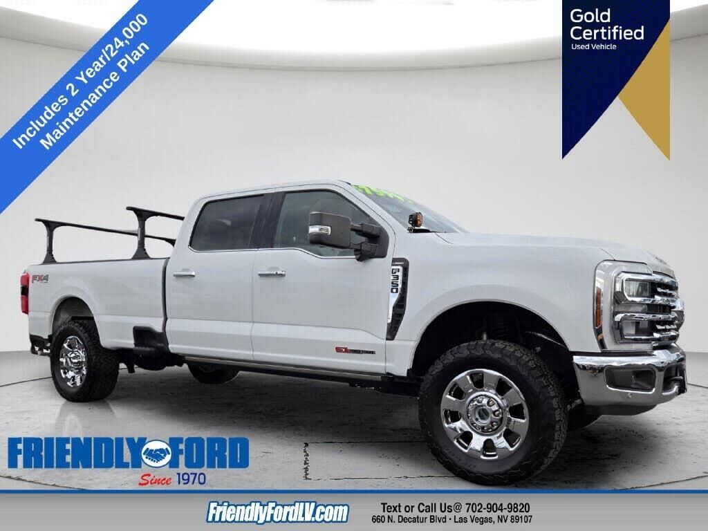 2025 Ford F-350 Super Duty Lariat — photo 1 of 1